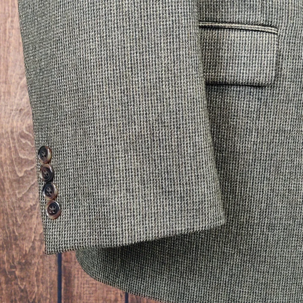 2 Button Light Brown Tweed Single Vent Blazer Excellent Condition